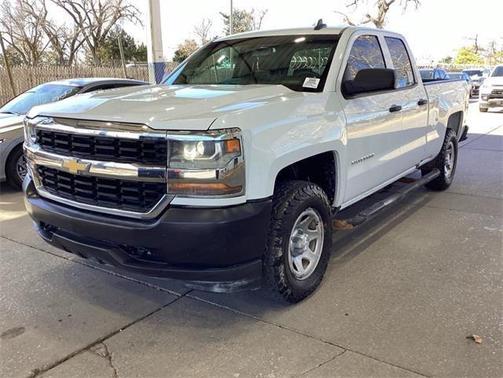 Summit White 2019 Chevrolet Silverado 1500 WT
