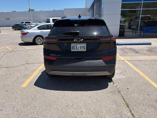 Mosaic Black Metallic 2023 Chevrolet Bolt EUV FWD Premier