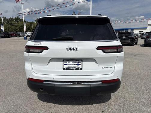 2023 Jeep Grand Cherokee L Laredo