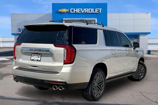 Pearl Beige Metallic 2021 GMC Yukon XL Denali