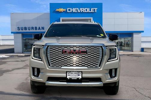 Pearl Beige Metallic 2021 GMC Yukon XL Denali