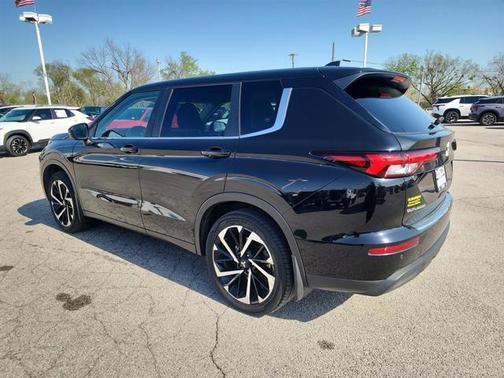 2022 Mitsubishi Outlander ES 2.5 S-AWC