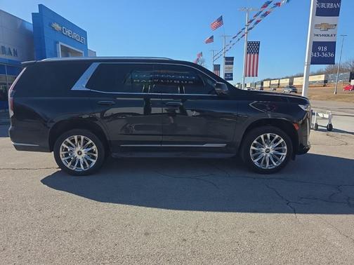 2023 Cadillac Escalade Premium Luxury