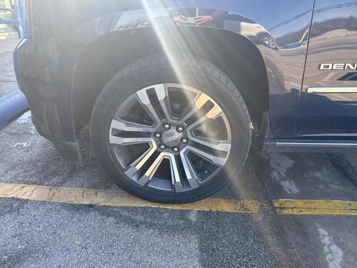 2019 GMC Yukon Denali