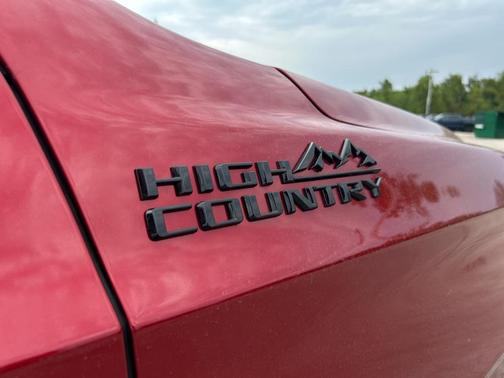 2024 Chevrolet Tahoe 4WD High Country
