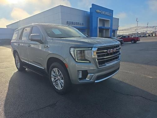 2023 GMC Yukon SLT