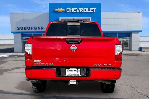 2023 Nissan Titan SV