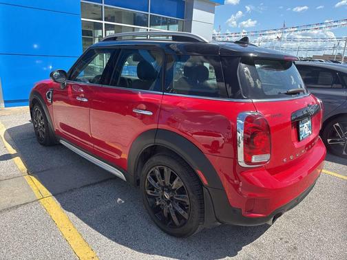 Chili Red 2019 MINI Countryman Cooper S