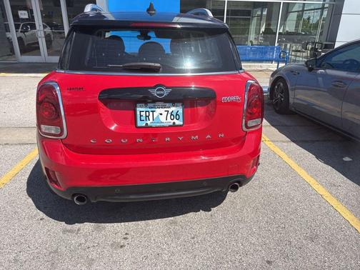 Chili Red 2019 MINI Countryman Cooper S