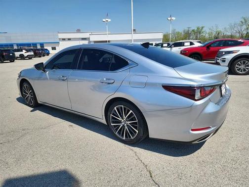 2023 Lexus ES 350 Base