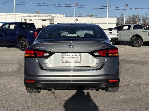 2021 Nissan Altima SR Intelligent AWD