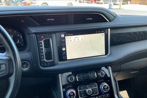 White Frost Tricoat 2022 GMC Yukon Denali