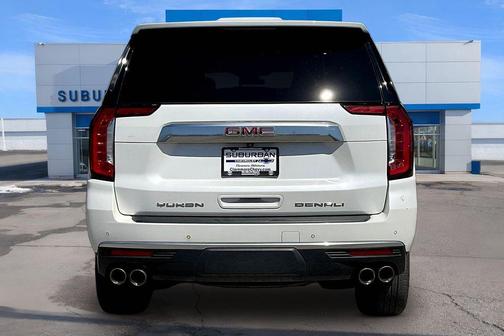 White Frost Tricoat 2022 GMC Yukon Denali