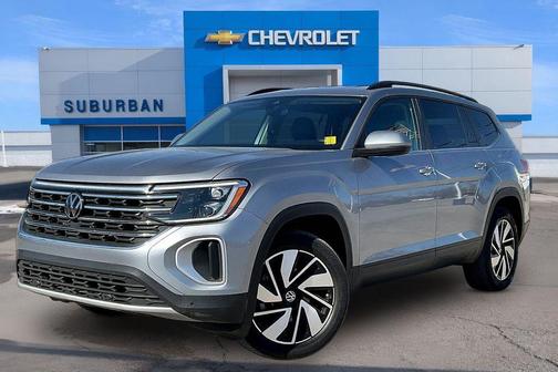 Silver Mist Metallic 2024 Volkswagen Atlas 2.0T SE w/Technology 4MOTION