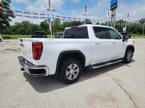 2023 GMC Sierra 1500 SLT