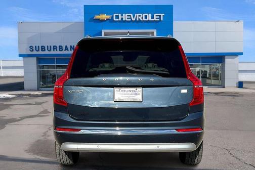 2022 Volvo XC90 Recharge Plug-In Hybrid T8 Inscription Expression 7 Passenger
