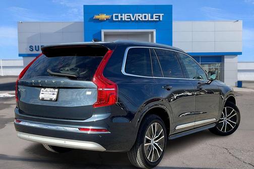 2022 Volvo XC90 Recharge Plug-In Hybrid T8 Inscription Expression 7 Passenger