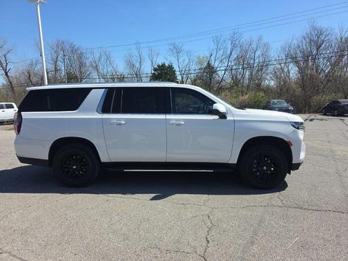 2021 Chevrolet Suburban LS