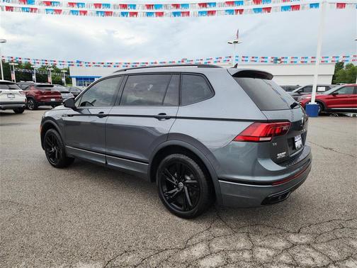 2024 Volkswagen Tiguan 2.0T SE R-Line Black 4MOTION