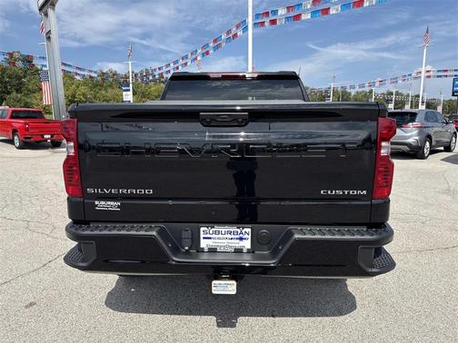 2026 Chevrolet Silverado 1500 Custom