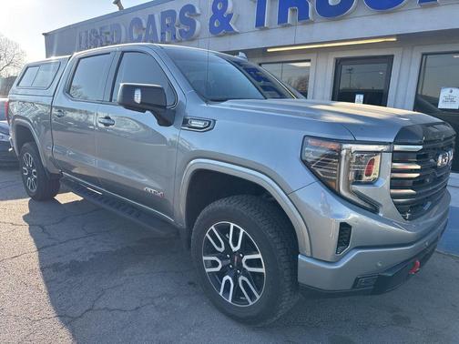 2025 GMC Sierra 1500 AT4