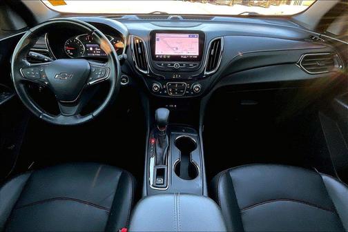 Mosaic Black Metallic 2022 Chevrolet Equinox AWD RS