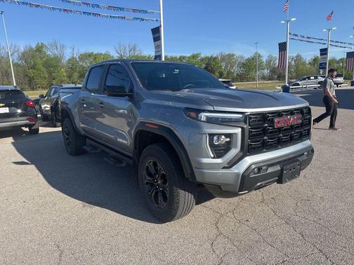 Sterling Metallic 2024 GMC Canyon Elevation