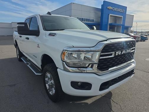 2024 RAM 2500 Big Horn Crew Cab 4x4 6'4' Box