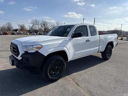 2022 Toyota Tacoma SR5