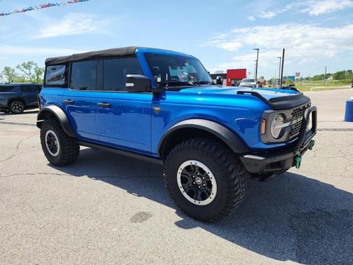 2022 Ford Bronco Badlands