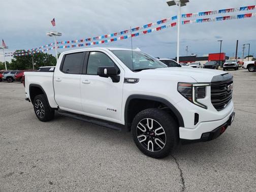 2022 GMC Sierra 1500 AT4