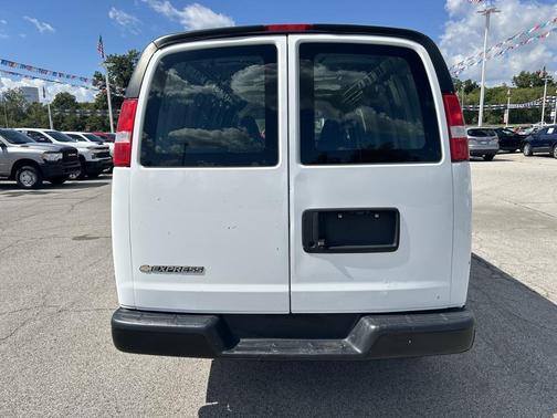 2022 Chevrolet Express 2500 RWD 2500 Extended Wheelbase WT