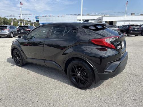 2020 Toyota C-HR LE