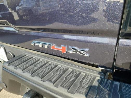 2024 GMC Sierra 2500 AT4