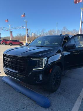 2024 GMC Yukon 4WD AT4