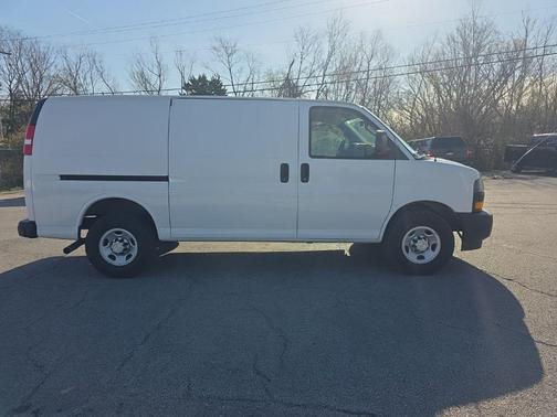 2020 Chevrolet Express 2500 RWD 2500 Regular Wheelbase WT