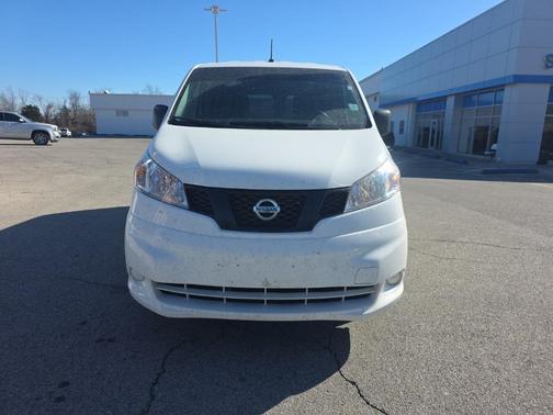2021 Nissan NV200 S