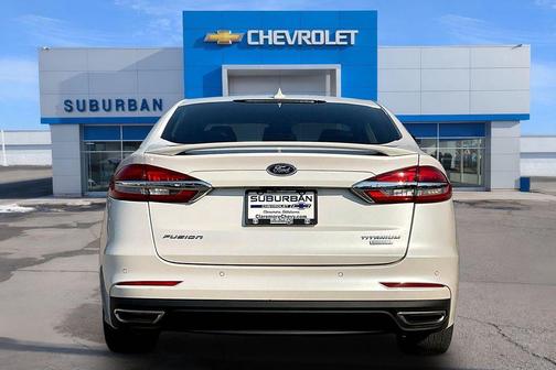 White Platinum Metallic Tri-Coat 2019 Ford Fusion Titanium