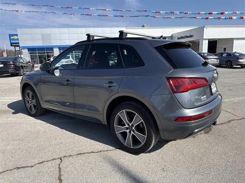 2020 Audi Q5 45 Premium Plus
