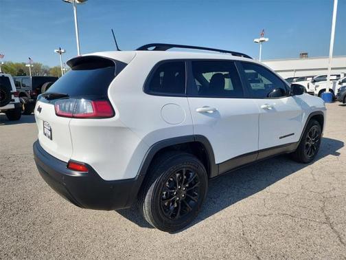 2023 Jeep Cherokee Altitude