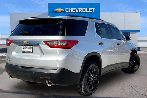 2021 Chevrolet Traverse LT Cloth
