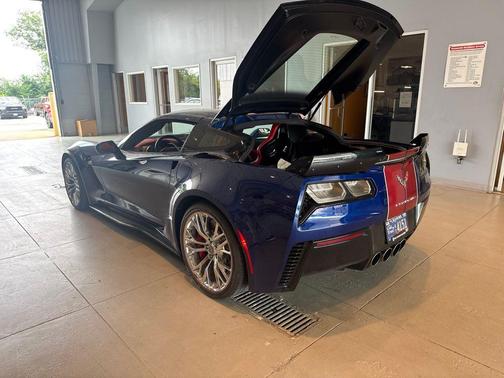 Admiral Blue Metallic 2017 Chevrolet Corvette Z06