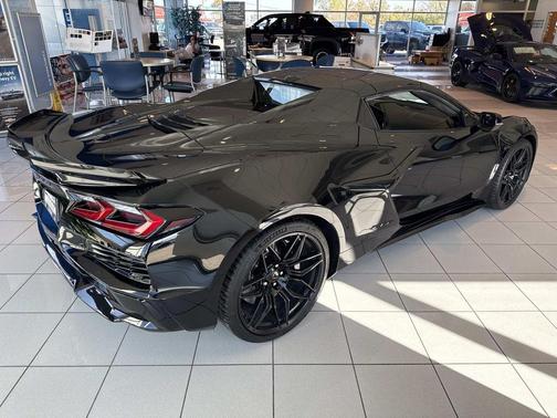 Black 2026 Chevrolet Corvette 2LZ RWD