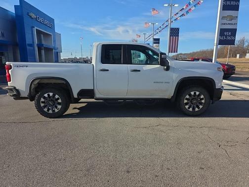 2023 Chevrolet Silverado 2500 Custom