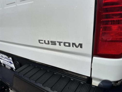 2023 Chevrolet Silverado 2500 Custom