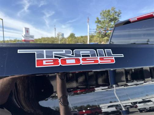 2026 Chevrolet Silverado 1500 Custom Trail Boss