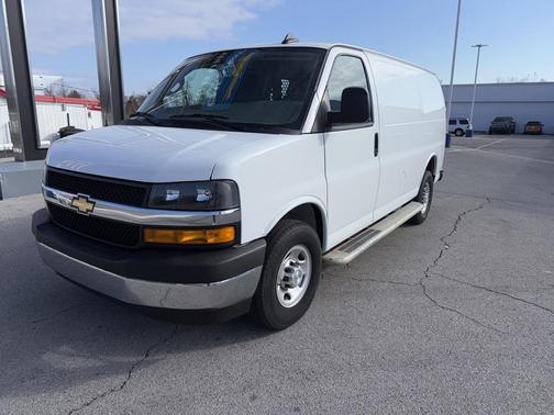 2024 Chevrolet Express 2500 RWD 2500 Regular Wheelbase WT