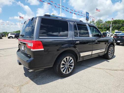 2015 Lincoln Navigator Base