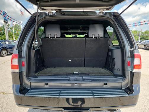 2015 Lincoln Navigator Base