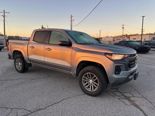 2024 Chevrolet Colorado LT